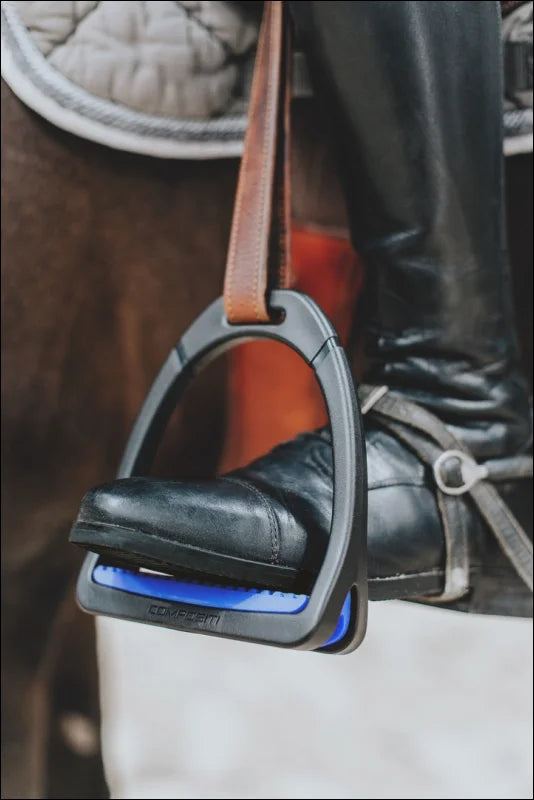 Compositi Premium Lightweight Stirrups - Adult / Blue