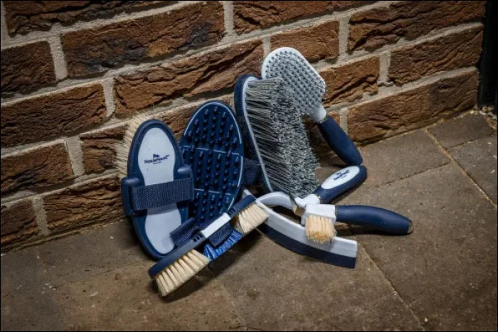 Horseware Newmarket Grooming Brush Set