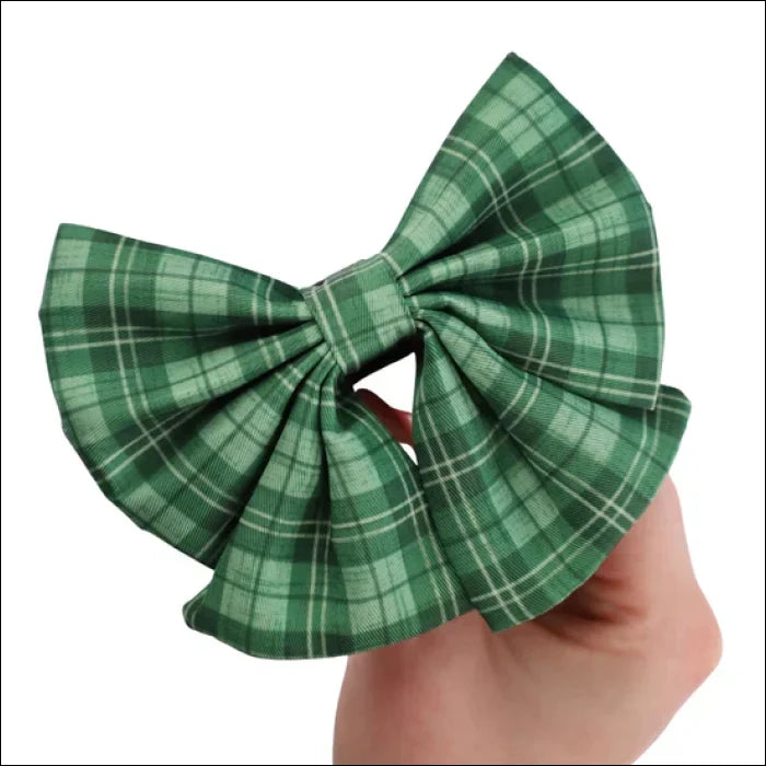 Oh So Fetch Sailor Bow