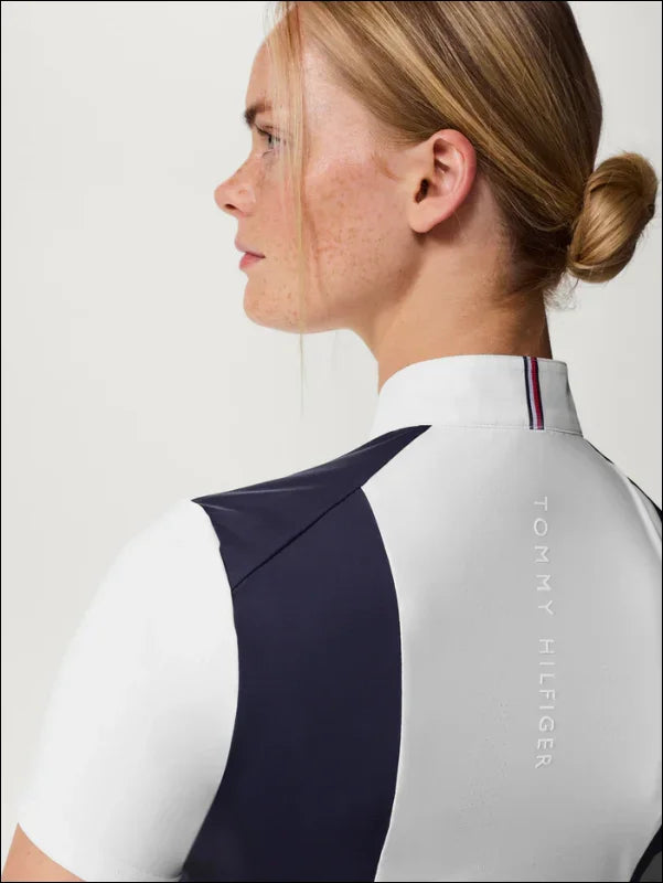 Tommy Hilfiger Womans Avon Short Sleeve Show Shirt - Multi