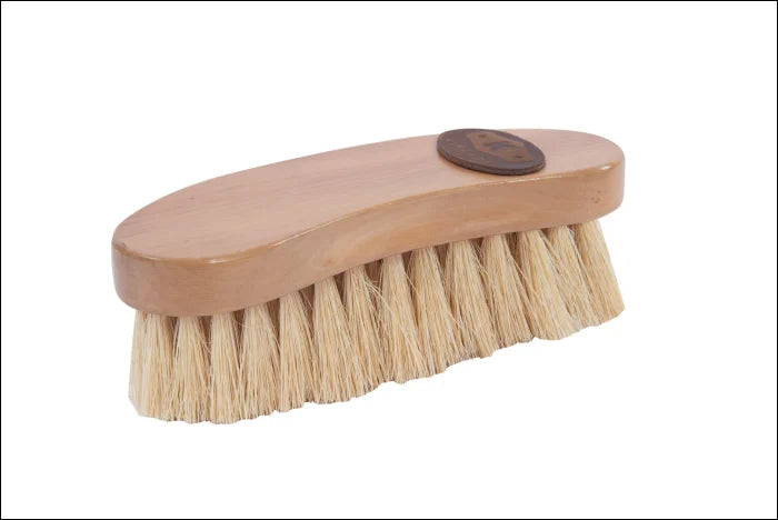 Wooden Deluxe Banana Dandy Brush